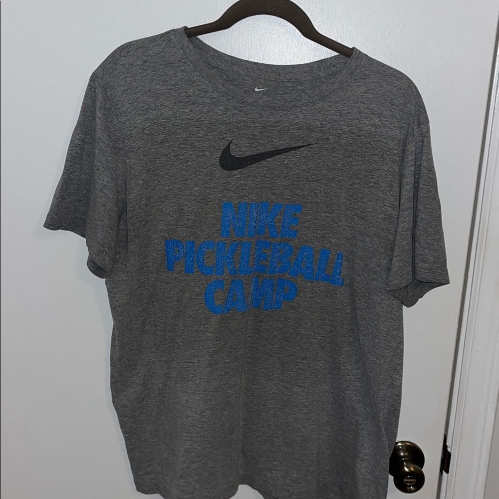 Nike Gray Pickleball Camp Gym work out Cotton T shirt L men worn